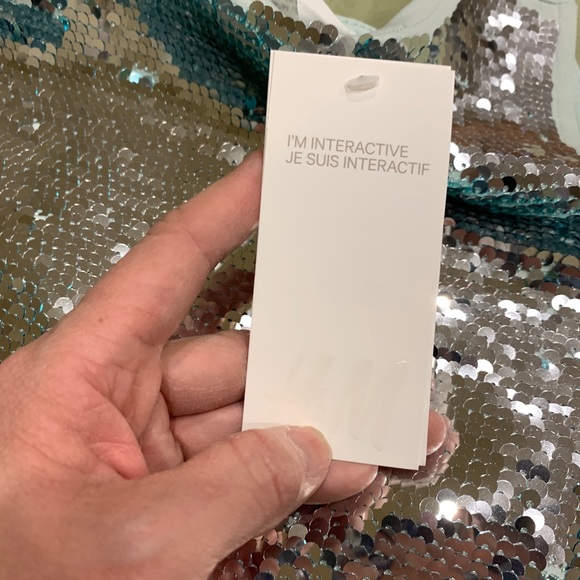 BNWT girls interactive dress - Picture 3 of 5